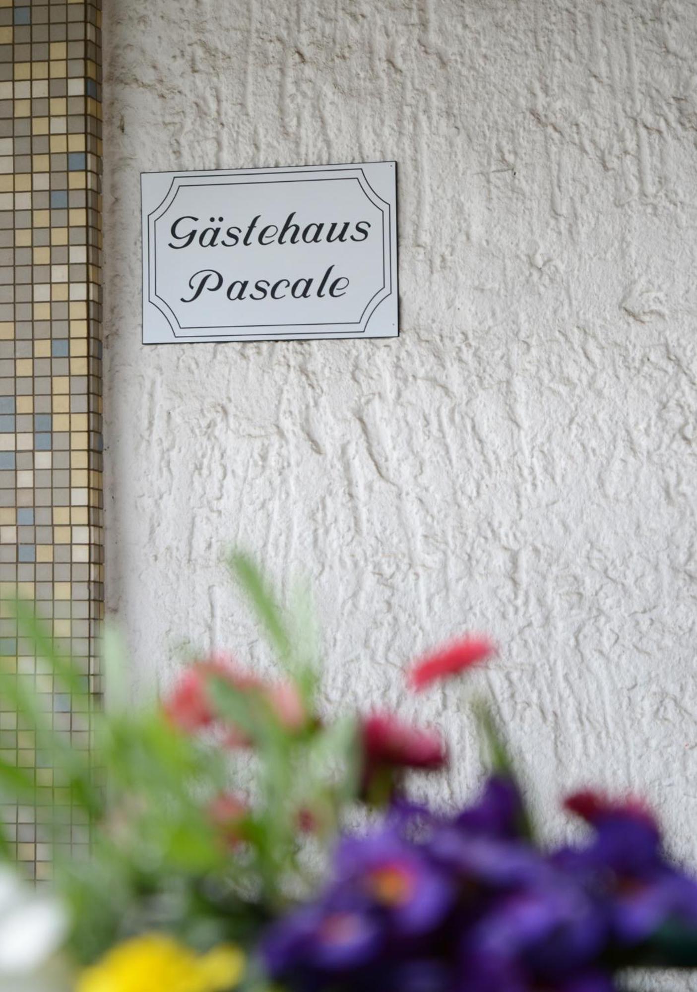 Gaestehaus Peter Mettlach Exterior photo